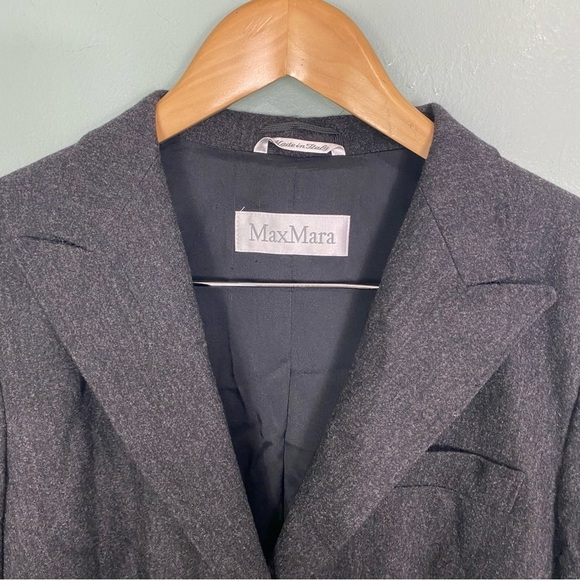 Max Mara Gray Wool Blend Blazer Sz 14 FLAWED - Picture 2 of 9